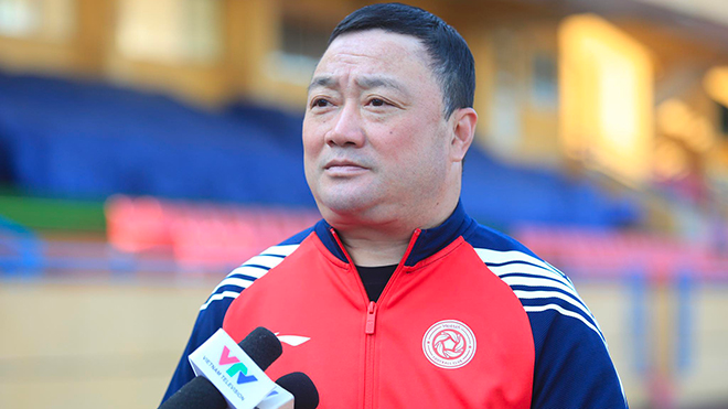 Sự nghiệp làm huấn luyện viên bóng đá của Trương Việt Hoàng